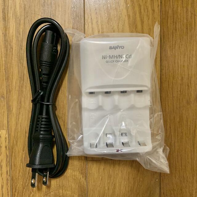 SANYO(サンヨー)の【SANYO】 単3 単4 急速充電器  サンヨー  新品　三洋　1個 スマホ/家電/カメラのスマートフォン/携帯電話(バッテリー/充電器)の商品写真