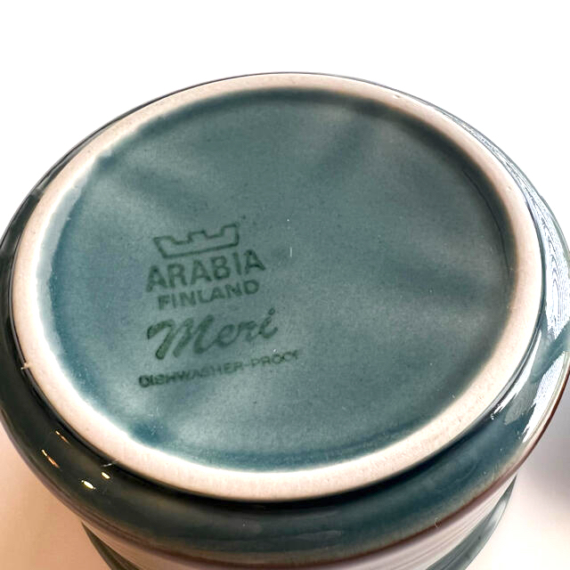 ARABIA(アラビア)のこつぶさま専用　アラビア　メリ　ジャー　蓋付き インテリア/住まい/日用品のキッチン/食器(食器)の商品写真