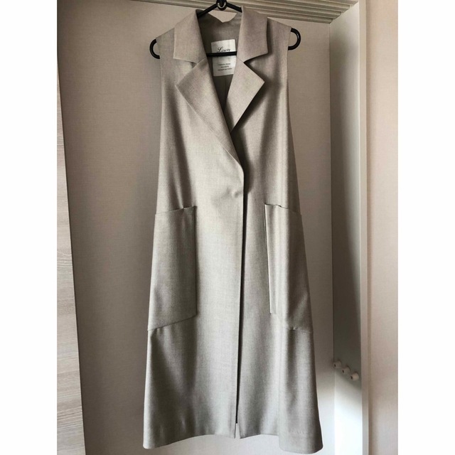 L'Appartement DEUXIEME CLASSE(アパルトモンドゥーズィエムクラス)のWool Long Vest 2022 アパルトモン レディースのトップス(ベスト/ジレ)の商品写真