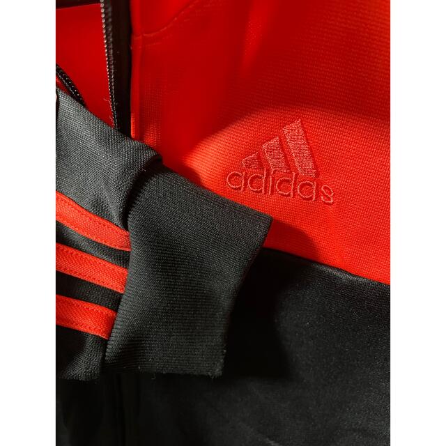 adidas(アディダス)のadidas 140 キッズ/ベビー/マタニティのキッズ服男の子用(90cm~)(ジャケット/上着)の商品写真