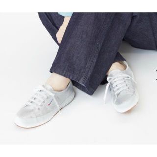 スペルガ(SUPERGA)のSUPERGA スニーカー　シルバー　24cm  24.5cm(スニーカー)