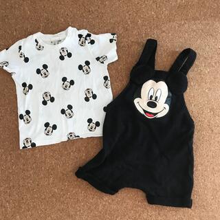 エイチアンドエム(H&M)のbabyミッキーオーバーオールとTシャツセットアップ(Ｔシャツ)