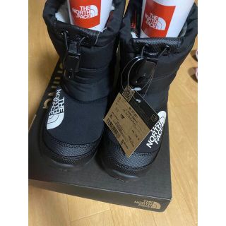 ザノースフェイス(THE NORTH FACE)の新品★ノースフェイス　スノーブーツ　キッズ　18★(ブーツ)