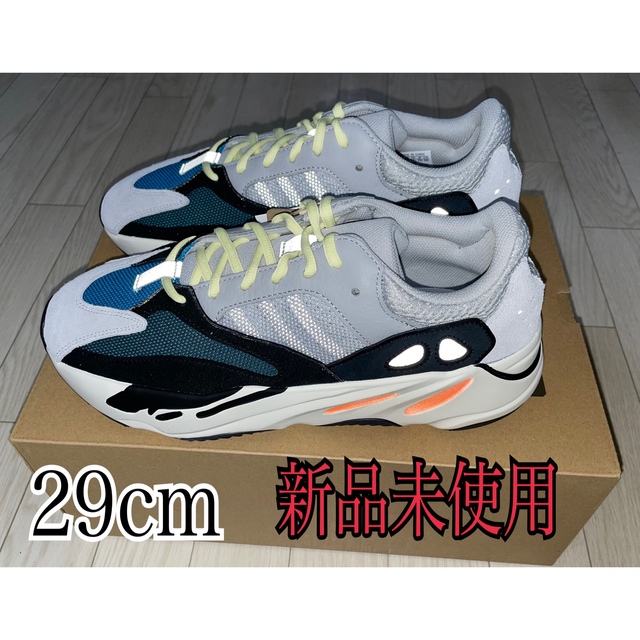 YEEZY BOOST 700 Wave Runner