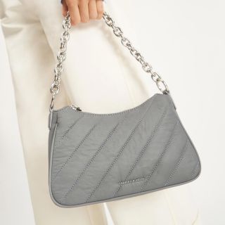 チャールズアンドキース(Charles and Keith)のCHARLES & KEITH ショルダーバッグ(ショルダーバッグ)