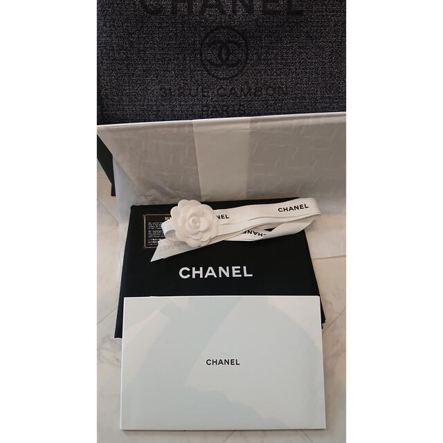 CHANEL(シャネル)のシャネルドーヴィル レディースのバッグ(ショルダーバッグ)の商品写真