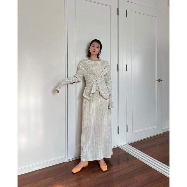 CLANE(クラネ)のクラネ正規品！新品タグ付★COTTON CREPE TUCK ONE PIECE レディースのワンピース(ロングワンピース/マキシワンピース)の商品写真