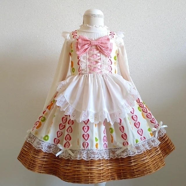 フルーツサンドエプロンワンピース100~110cm キッズ/ベビー/マタニティのキッズ服女の子用(90cm~)(ワンピース)の商品写真