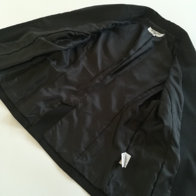 NATURAL BEAUTY BASIC(ナチュラルビューティーベーシック)のナチュラルビューティーベーシック スカートスーツ 黒 上下セット レディースS レディースのフォーマル/ドレス(スーツ)の商品写真