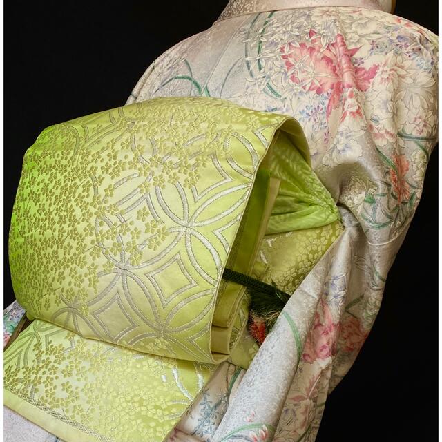 黄緑の袋帯〉黄緑の帯 花模様 織り出し 暈し 華やか 上品