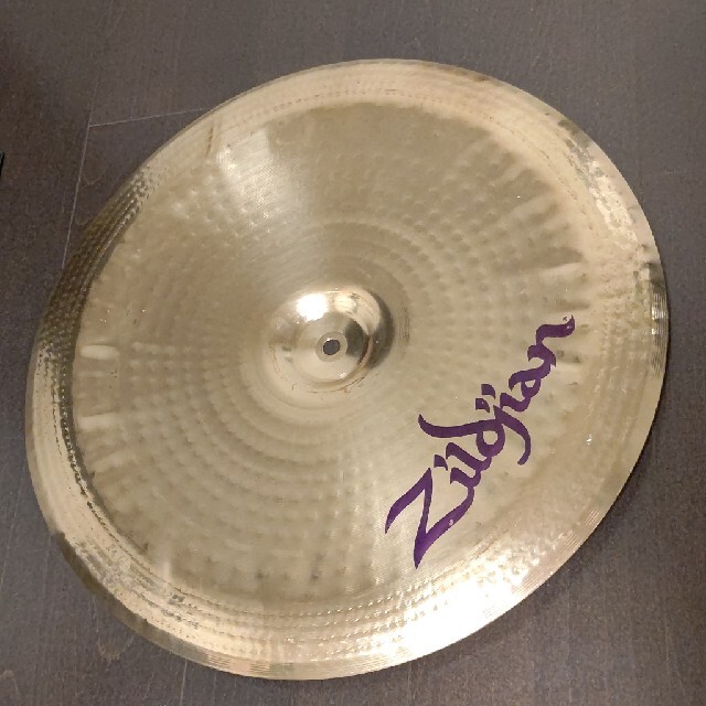 zildjian edge total china 18" 楽器のドラム(シンバル)の商品写真