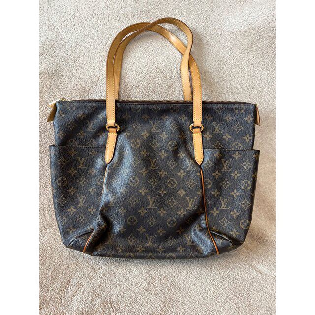 LOUIS VUITTON(ルイヴィトン)のLOUIS VUITTON ♡ トートバッグ / トータリーMM レディースのバッグ(トートバッグ)の商品写真