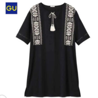 ジーユー(GU)のレア⭐︎gu エンブロイダリーロングTシャツ(Tシャツ(長袖/七分))