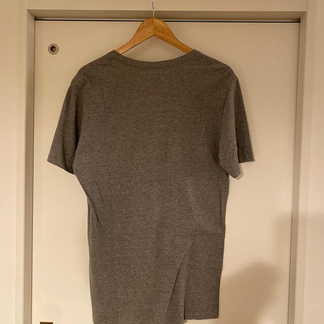 Hurley(ハーレー)の【値下げ】ハーレー　VネックTシャツ メンズのトップス(Tシャツ/カットソー(半袖/袖なし))の商品写真