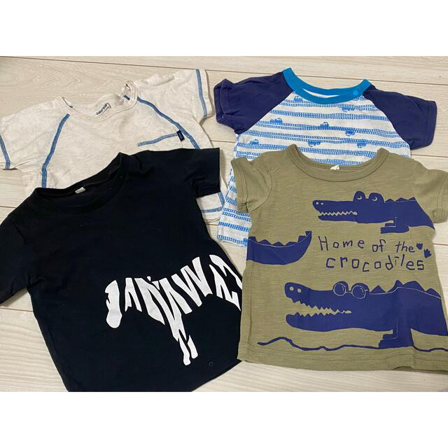 ひ＋ゆmama様専用　子供Tシャツ7着とアンパンまんロンパースまとめ売り キッズ/ベビー/マタニティのベビー服(~85cm)(Ｔシャツ)の商品写真