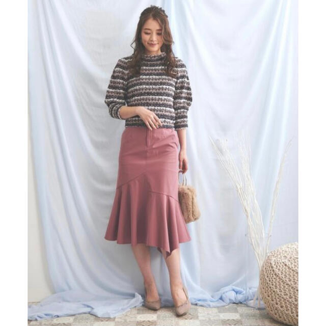 Noela(ノエラ)のNoela アシメフレアヘムスカート ピンク レディースのスカート(ひざ丈スカート)の商品写真
