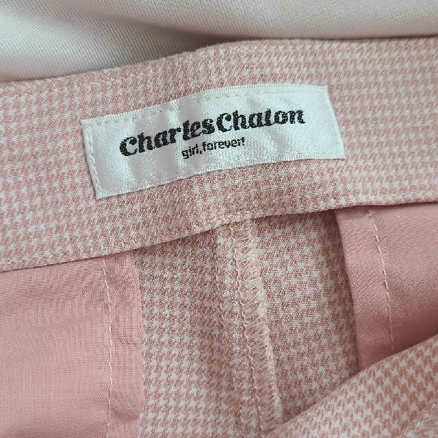 Charles Chaton(シャルルシャトン)のcharles chaton　パンツ レディースのパンツ(カジュアルパンツ)の商品写真