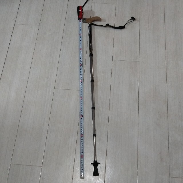 EVERNEW(エバニュー)のEVERNEW トレッキング用杖　40〜90cm スポーツ/アウトドアのアウトドア(登山用品)の商品写真