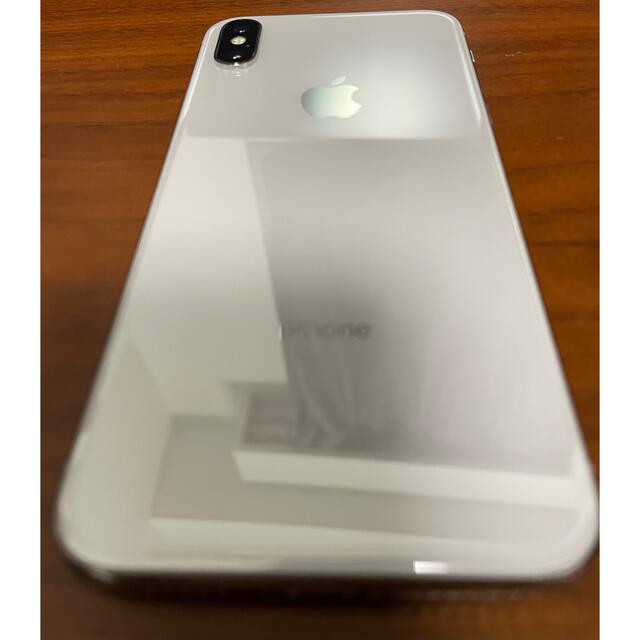 iPhone(アイフォーン)のiPhoneX ホワイト64GB スマホ/家電/カメラのスマートフォン/携帯電話(スマートフォン本体)の商品写真