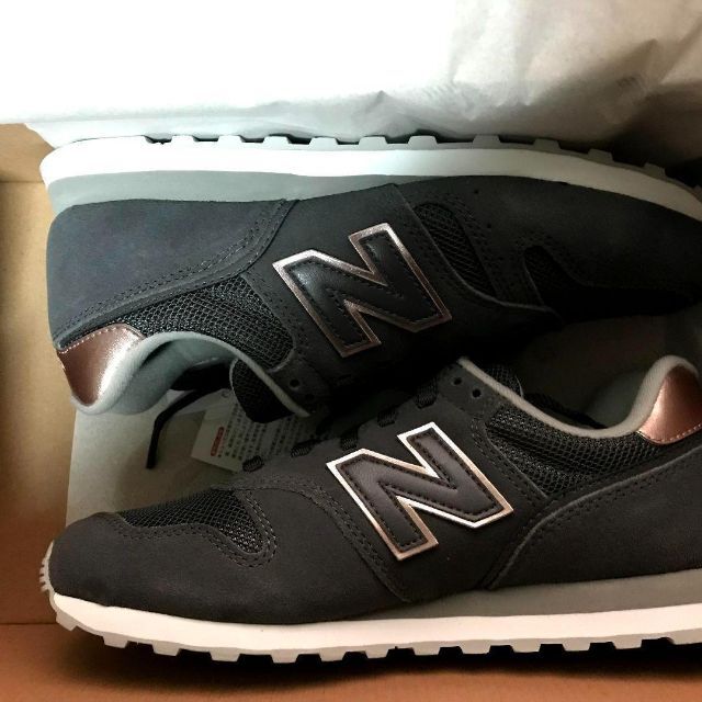 New Balance(ニューバランス)の24.5CM　 WL373 TF2　ダークグレイ　ニューバランス　スニーカー レディースの靴/シューズ(スニーカー)の商品写真