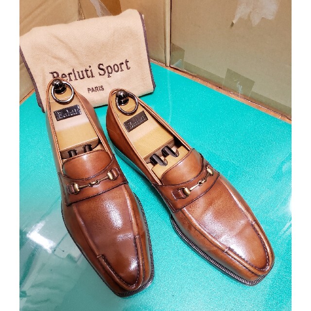 Berluti(ベルルッティ)の【極美品】Berluti　ベルルッティ　ビットローファー　ブラウン　8ハーフ メンズの靴/シューズ(スリッポン/モカシン)の商品写真