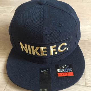 ナイキ(NIKE)の新品！NIKE F.C. スナップバック キャップ ゴールド ネイマール FC(キャップ)