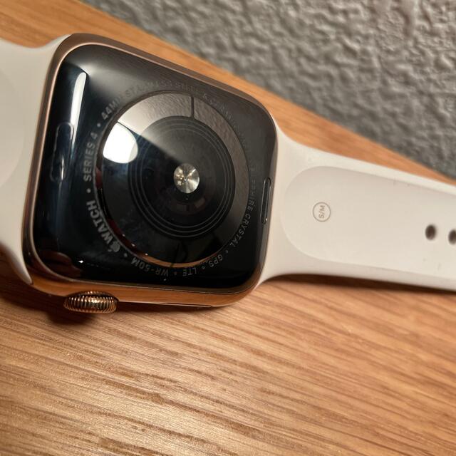 Apple Watch(アップルウォッチ)のApple Watch4 ゴールドステンレス メンズの時計(腕時計(デジタル))の商品写真