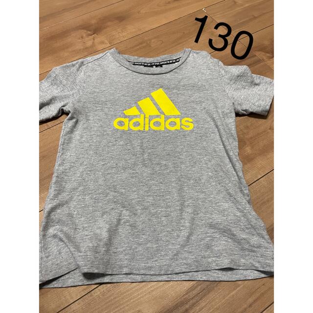 adidas(アディダス)のアディダス  130 Tシャツ キッズ/ベビー/マタニティのキッズ服男の子用(90cm~)(Tシャツ/カットソー)の商品写真