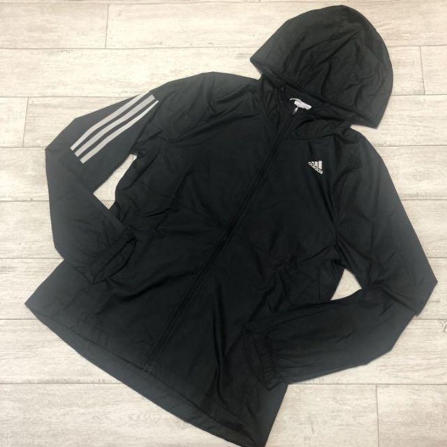 adidas(アディダス)のアディダス★レディース　ナイロンパーカー　XL　新品　ランニング　ジャケット レディースのジャケット/アウター(ナイロンジャケット)の商品写真