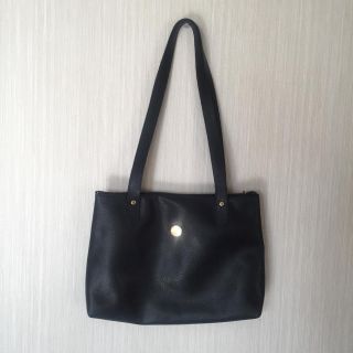 ピエールカルダン(pierre cardin)のmade in FRANCE ピエールカルダン 黒のレザー ショルダーバッグ(ショルダーバッグ)