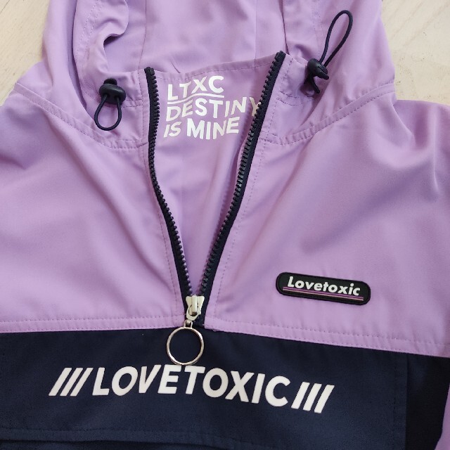 lovetoxic(ラブトキシック)のLovetoxic ナイロンパーカー キッズ/ベビー/マタニティのキッズ服女の子用(90cm~)(ジャケット/上着)の商品写真