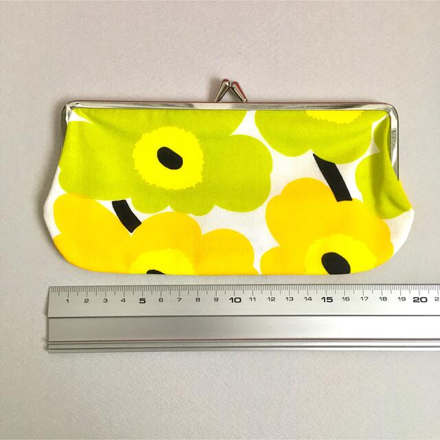 marimekko(マリメッコ)の美品／マリメッコ／ストライプポーチ＆ミニウニッコがま口ポーチ レディースのファッション小物(ポーチ)の商品写真