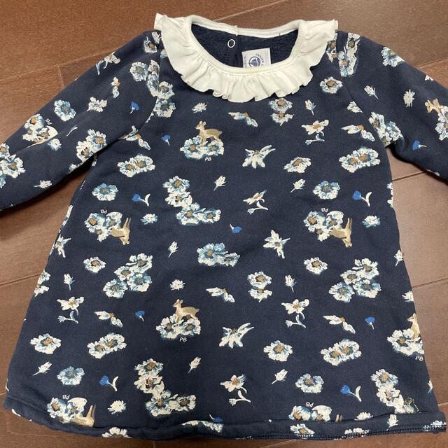 PETIT BATEAU(プチバトー)のプチバトー バンビ柄 ネイビーワンピース キッズ/ベビー/マタニティのベビー服(~85cm)(ワンピース)の商品写真