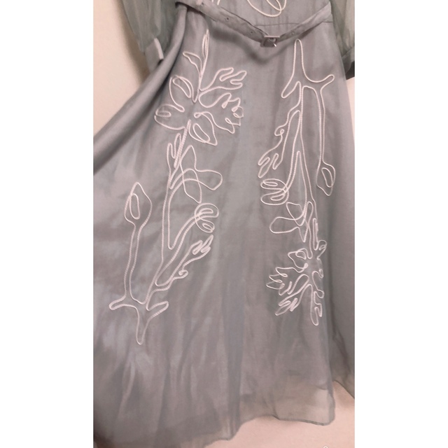 Ameri VINTAGE(アメリヴィンテージ)の未使用AMERI MEDI FOREST EMBROIDERY DRESS  レディースのワンピース(ロングワンピース/マキシワンピース)の商品写真