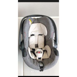 ストッケ(Stokke)のストッケ、イージーゴー(自動車用チャイルドシート本体)