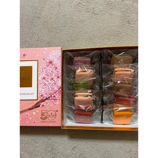 チョコレート(chocolate)のジェラート様専用GODIVAサブレショコラ桜10個入り(菓子/デザート)