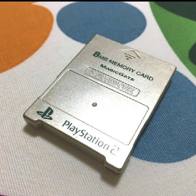 PlayStation2(プレイステーション2)のプレステ2　メモリーカード エンタメ/ホビーのゲームソフト/ゲーム機本体(家庭用ゲーム機本体)の商品写真