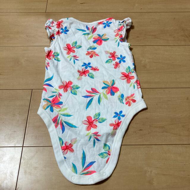 babyGAP(ベビーギャップ)のGAP 女の子　ロンパース　90 キッズ/ベビー/マタニティのキッズ服女の子用(90cm~)(Tシャツ/カットソー)の商品写真