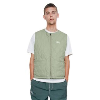 STUSSY - 【即日発送】STUSSY DIAMOND QUILTED VEST Lの