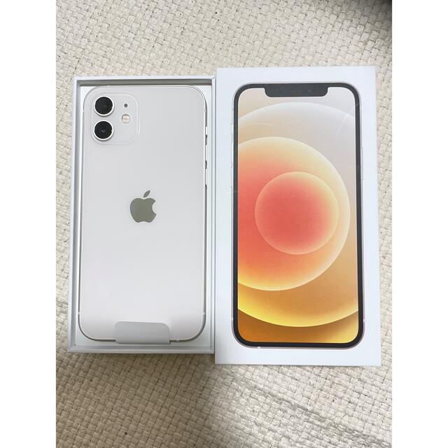 iPhone(アイフォーン)のSIMフリー　iPhone 12  white 64GB スマホ/家電/カメラのスマートフォン/携帯電話(スマートフォン本体)の商品写真