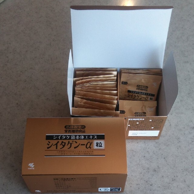 小林製薬(コバヤシセイヤク)の小林製薬　シイタゲン-α(50袋) 食品/飲料/酒の健康食品(その他)の商品写真