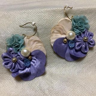 お花 ピアス(ピアス)