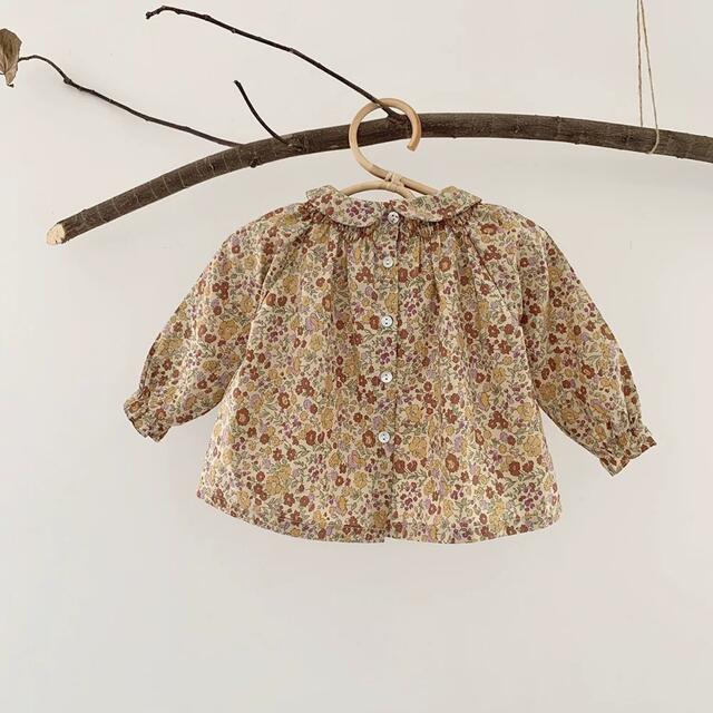 キッズ　花柄　ブラウス　90〜110cm キッズ/ベビー/マタニティのキッズ服女の子用(90cm~)(ブラウス)の商品写真