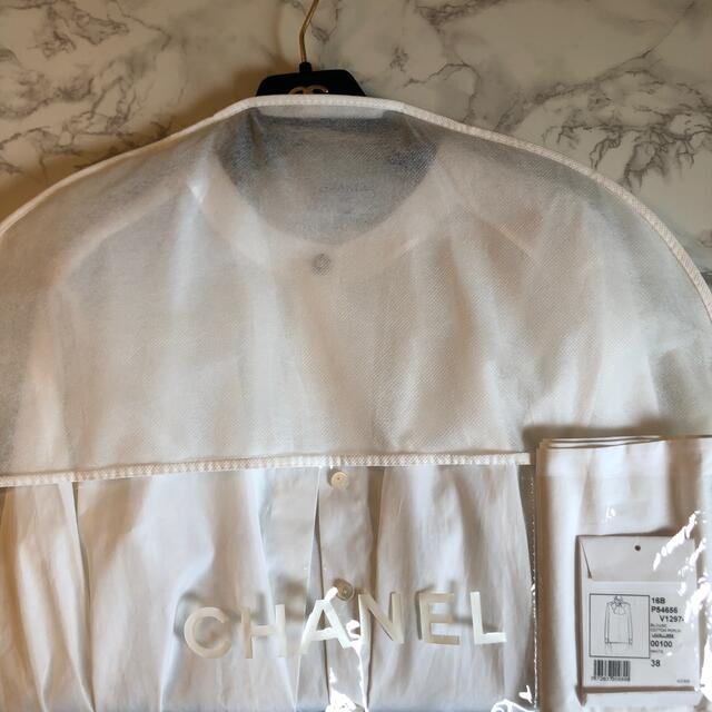 未使用 CHANEL ボウタイ付きブラウス