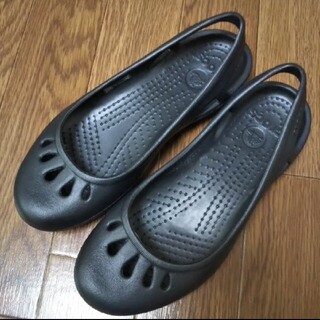 クロックス(crocs)のcrocs marinedi black W5 21cm(サンダル)