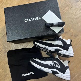 シャネル(CHANEL)のサイズ39 chanel シャネルロゴ スニーカー　(スニーカー)