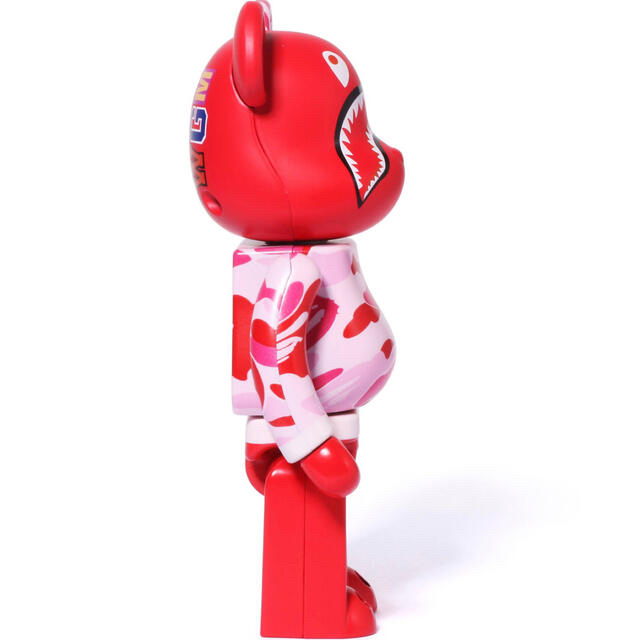 BE@RBRICK(ベアブリック)のBE@RBRICK BAPE® ABC CAMO SHARK PINK  ハンドメイドのおもちゃ(フィギュア)の商品写真