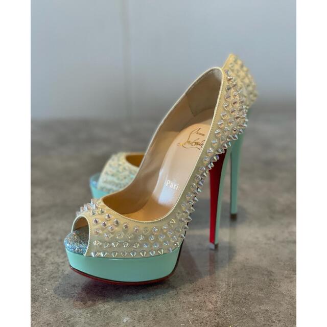 リアル Christian Louboutin - 定価２０万円程。新品ルブタンパンプス