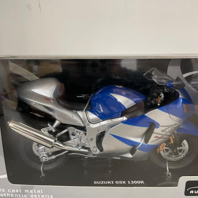 AOSHIMA(アオシマ)の1/12完成品バイクシリーズ　SUZUKI GSX1300Rハヤブサ(ブルー) エンタメ/ホビーのおもちゃ/ぬいぐるみ(模型/プラモデル)の商品写真