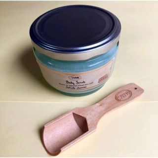 サボン(SABON)の【新品未使用】SABON サボン ボディスクラブ デリケートジャスミン(ボディスクラブ)